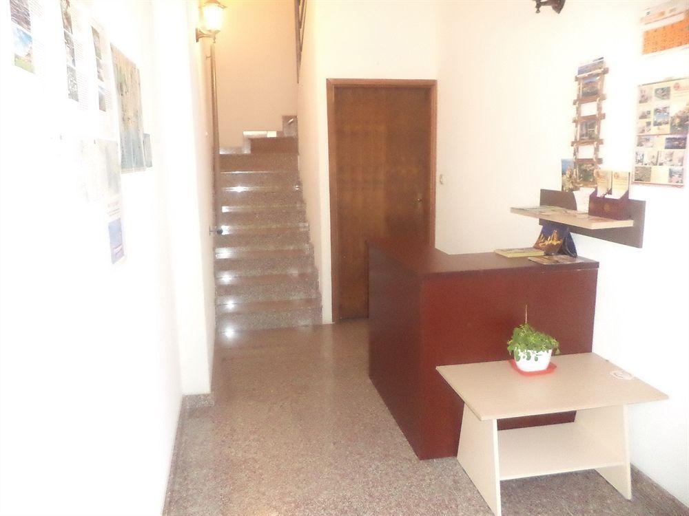Luccia Apartments - Ohrid City Centre Bagian luar foto