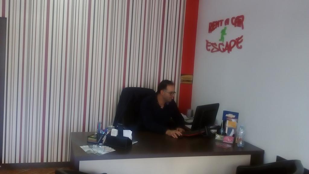 Luccia Apartments - Ohrid City Centre Bagian luar foto