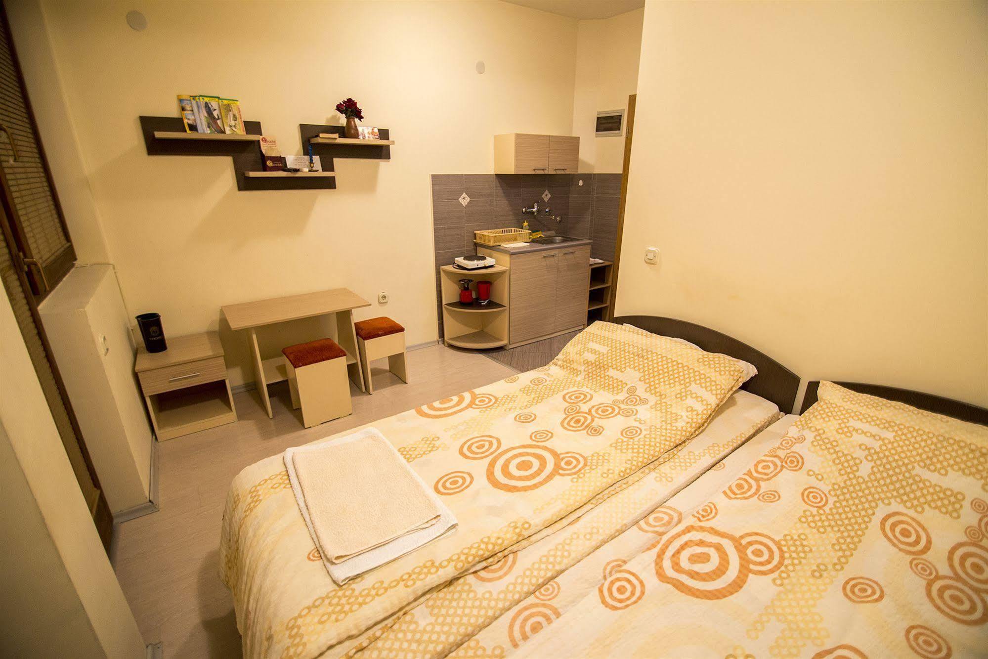 Luccia Apartments - Ohrid City Centre Bagian luar foto