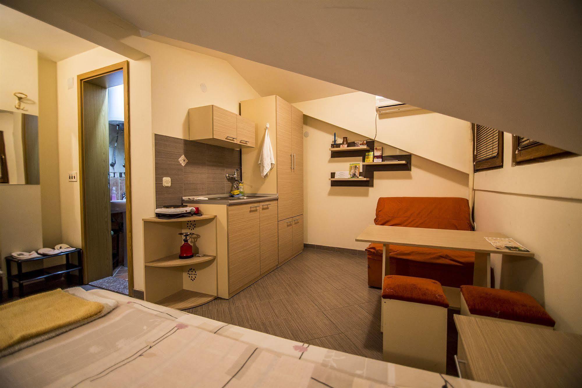 Luccia Apartments - Ohrid City Centre Bagian luar foto