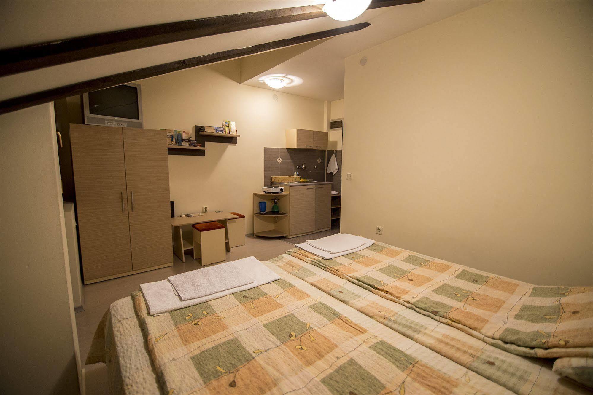 Luccia Apartments - Ohrid City Centre Bagian luar foto
