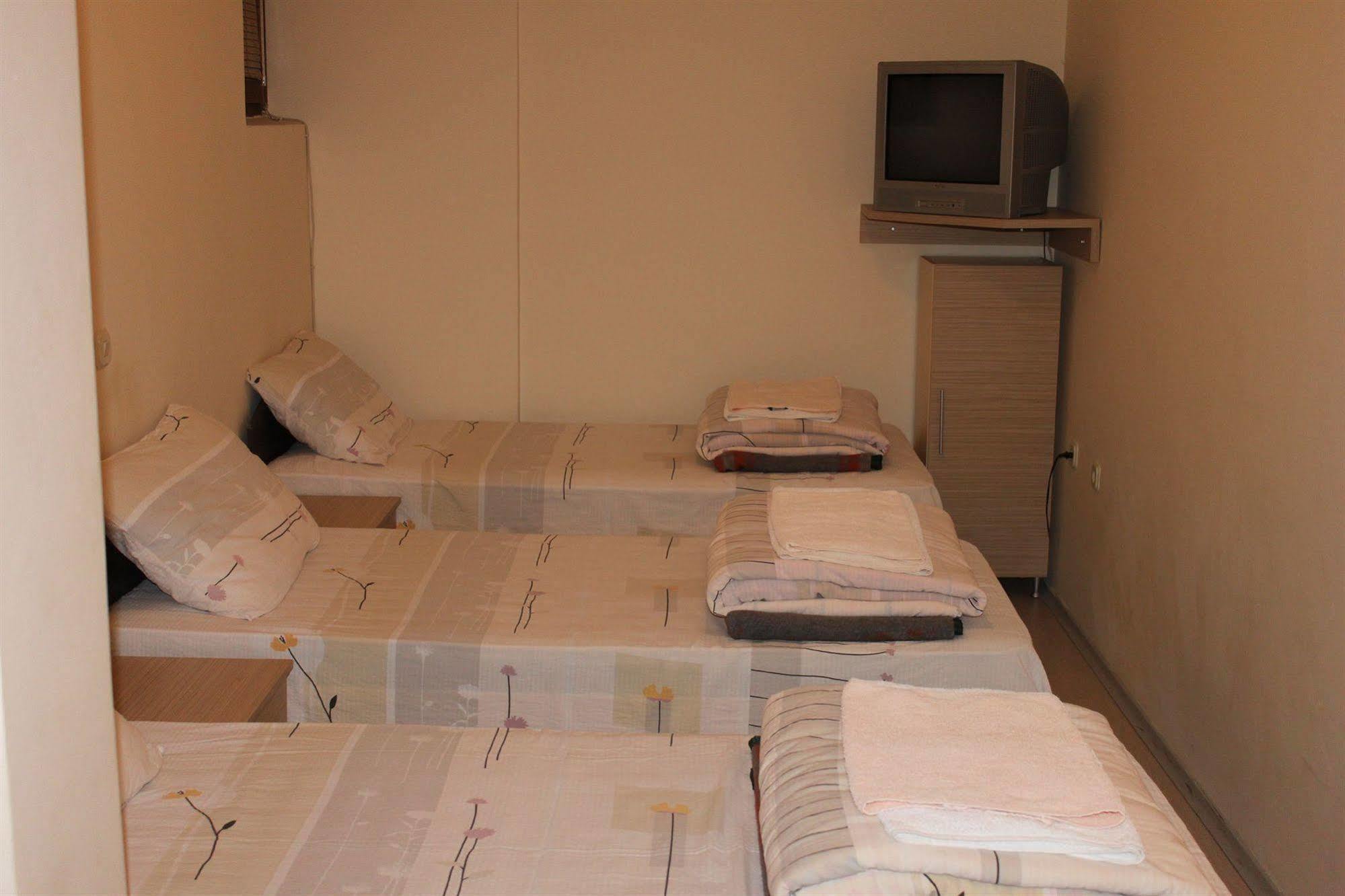 Luccia Apartments - Ohrid City Centre Bagian luar foto